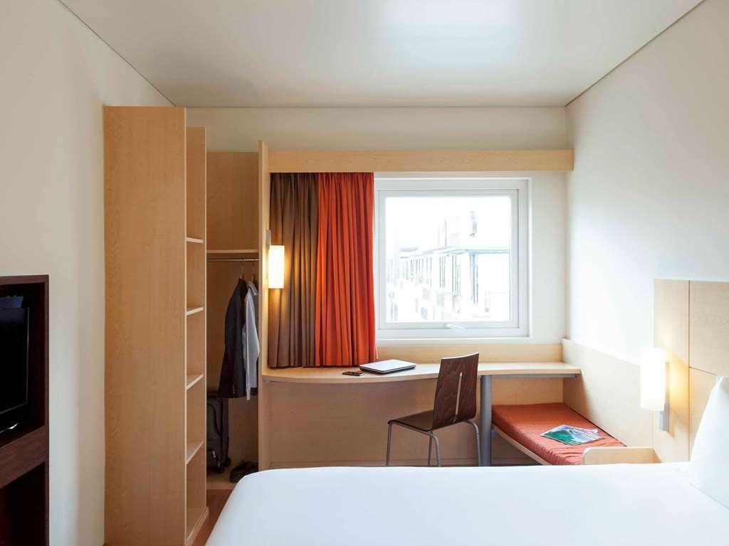 Ibis Chihuahua Quarto foto